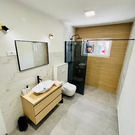 Danica Sunshine Apartment Makarska